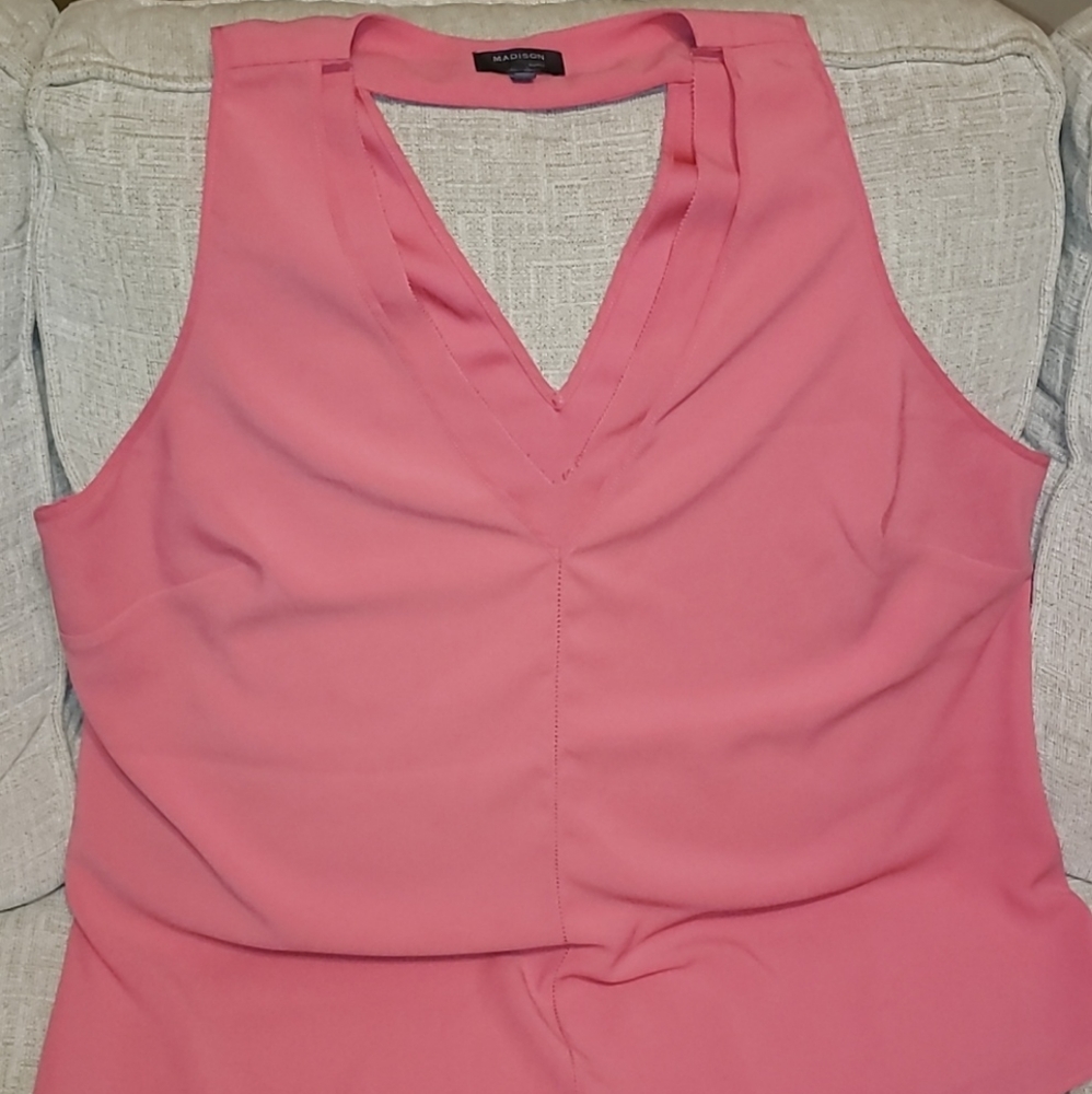 Ladies 2XL top